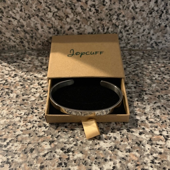 Joycuff Motivational Mantra Cuff Bracelet - Picture 3 of 8